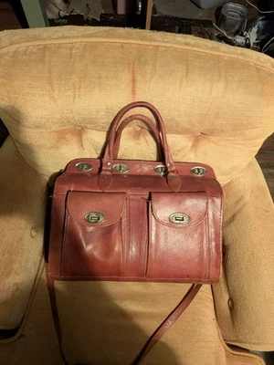 Maletín de cuero italiano vintage de 3 cerraduras marrón sangre de buey estilo médico - ¿Bosca? Foto 1 de 4