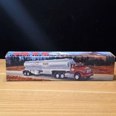 Camión cisterna de juguete Texaco 1975 a batería escala 1:43 edición puerta 1995 Foto 1 de 4