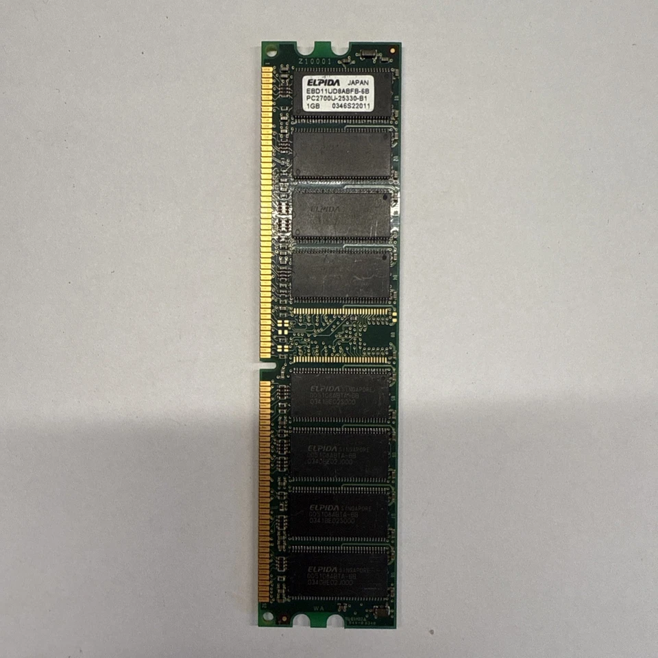 ELPIDA 256MB SDRAM PC133U CL3 168-Pin DIMM ( P/N: MC-4532CD647XF-A75 ) - Image 1 of 4