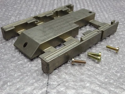 IBM 90X8628 Hard Drive Sled Caddy PS/2 8550Z 8570 + Bolts - Image 1 of 4