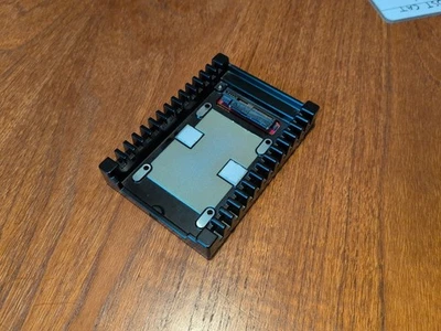 Western Digital 2061-771665-000 2.5" to 3.5" SATA Hard Drive Caddy Cooler Tray - Image 1 of 2