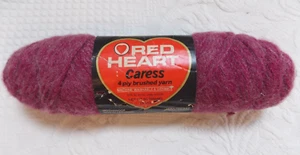 Vintage Red Heart Caress Acrylic/Nylon Brushed Yarn - 1 Skein Boysenberry #594 - Bild 1 von 3