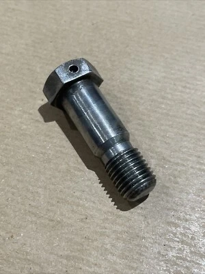 Parafuso de pinça traseira Jensen Interceptor Girling CT3217 Aston Martin DB5 - Imagem 1 de 4