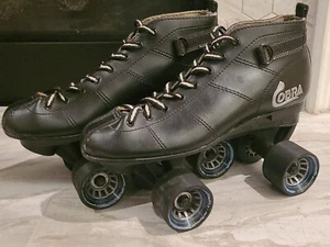 Black ROLLER DERBY 'COBRA' ROLLER SKATES Mens U.S. size 9 - Picture 1 of 11