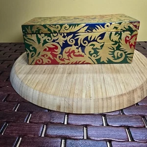 Vintage Hand Painted Italian Florentino Lacquered Wooden Christmas Ornament Box - Picture 1 of 7
