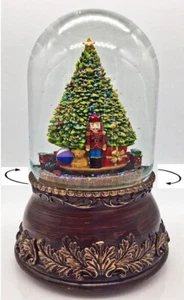 NUTCRACKER AND CHRISTMAS TREE MUSICAL SNOW GLOBE WITH ROTATING TRAIN - Picture 1 of 3