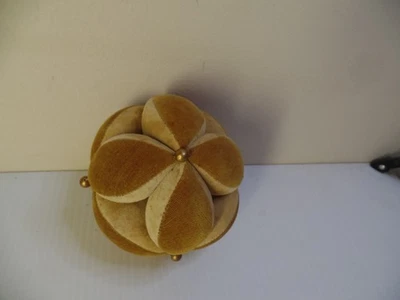 Cojines de pasador de bola rompecabezas Amish vintage dos tonos marrón Estate Find Foto 1 de 4