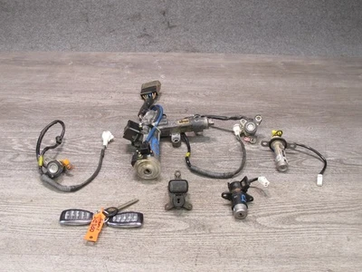 92-96 LEXUS JZZ31L SC400 SC300 A/T ENCENDIDO MALETERO PUERTA GUANTE CERRADURA JUEGO DE LLAVES OEM Foto 1 de 4