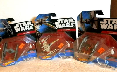 Hot Wheels Star Wars X-Wing Fighter & Tie Fighter Set Foto 1 de 4