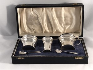 Hallmarked Solid Silver Cruet Set Art Deco Style Birmingham 1966 Original Box