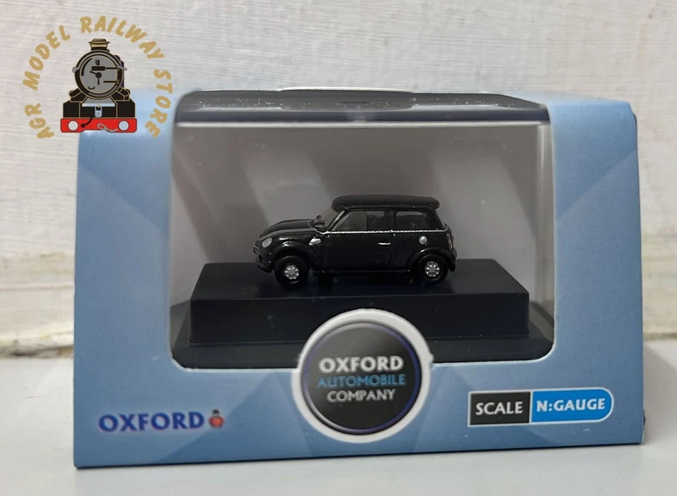 Oxford Diecast NNMN003 New Mini Almond Green - Image 1 of 1