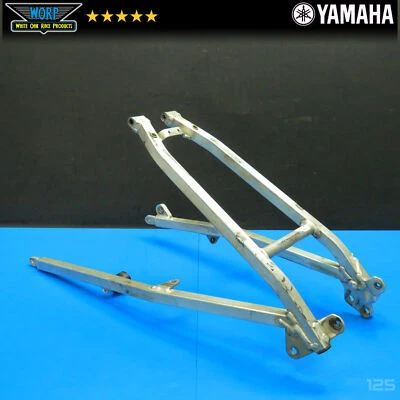 GENUINO OEM 2003 YAMAHA YZ450F SUBCHASIS TRASERO SUBMARCO SOPORTE ASIENTO 99999-03454- Foto 1 de 4