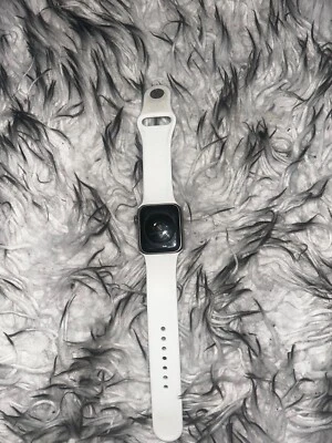 apple watch série 4 (2018) GOS + cellular 40mm acier inoxydable argent bracelet  - Photo 1/4