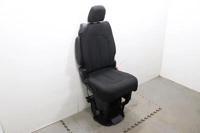 Cubierta de asiento lateral derecho trasera Chrysler Pacifica 2017-2019 segunda fila OEM NEGRO_H7XP Foto 1 de 4