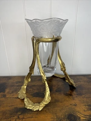 VTG Bombay Co Empergne Floating Glass ROSES Vase Ornate Brass Gold Stand Leaf - Image 1 of 4