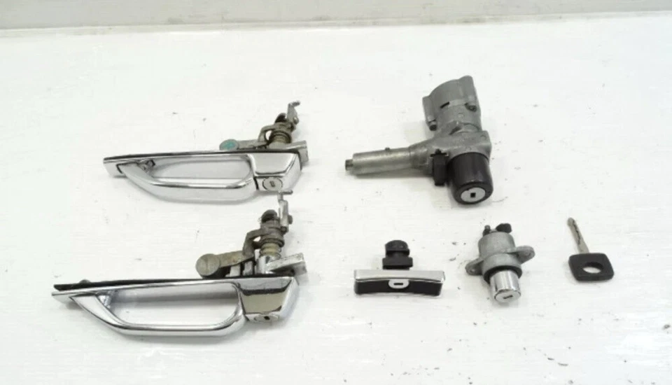 73-85 MERCEDES BENZ SL 完整锁套装 — 第 1/1 张图片