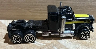 老式 1978 年通用产品半卡车 — 第 1/4 张图片