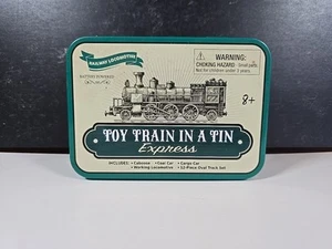 Tren de juguete en una locomotora ferroviaria de vía a batería Tin Express Works - Imagen 1 de 2