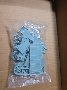 Vintage 20-Mule Team NO MULES Wagons only Unassembled Plastic Model Kit in Box - Picture 1 of 2