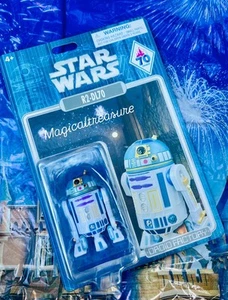 Disneyland 70th Anniversary Droid Depot R2-DL70 Neu 2025 - Versand in Box - Bild 1 von 1