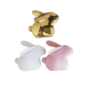 Paleta de sombras de ojos Qeeboo I Heart Revolution Bunny - rosa, blanco y dorado "4 - Imagen 1 de 9