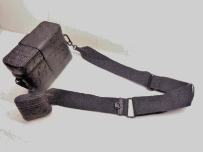 Betsey Johnson Skull Boss Vanity Bag Black w/ Crossbody Strap & Zipper Pouch NEW - Image 1 of 4