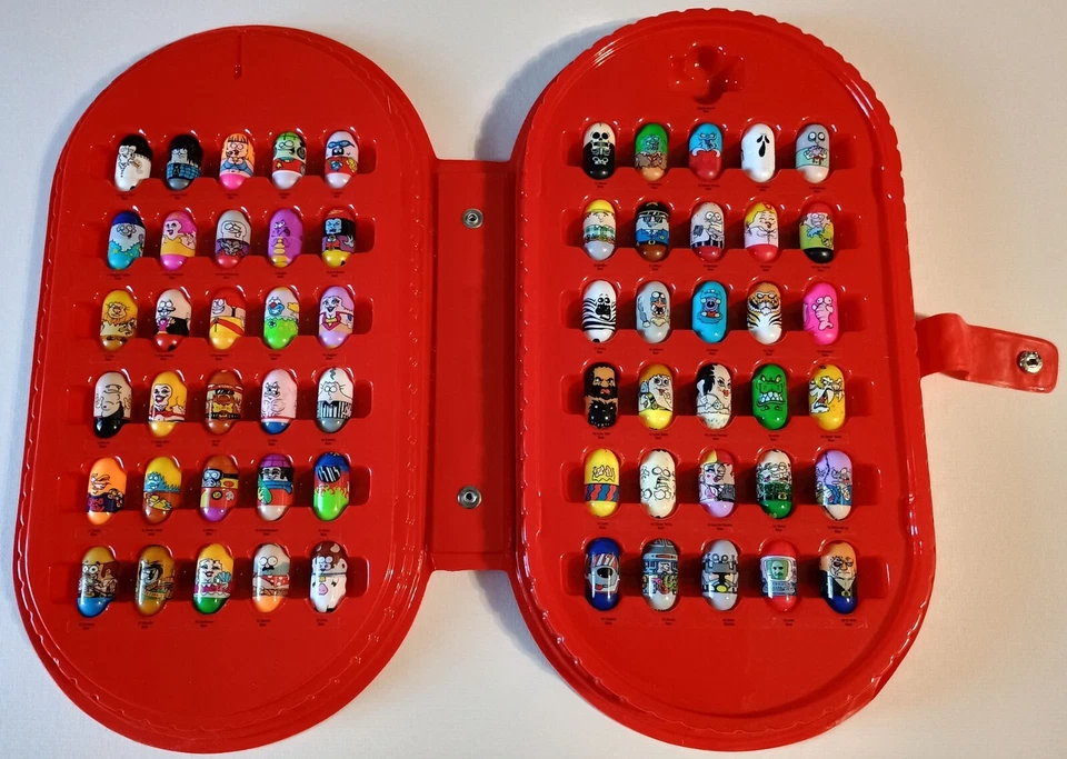 VINTAGE USA MIGHTY BEANZ SERIES 1 COMPLETE SET 1-60 IN OFFICIAL COLLECTOR CASE - Image 1 of 4