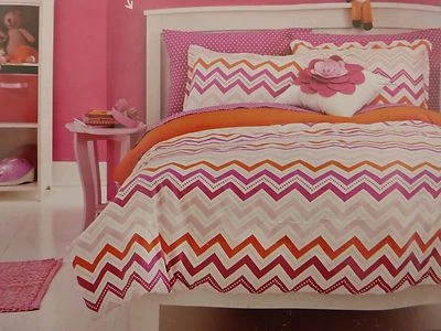 7 pc Circo Pink Zigzag Collection Full Comforter Bedding Set NIP - Image 1 of 4