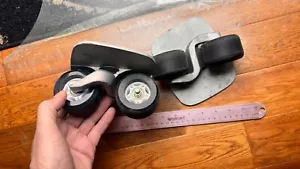 Freeline Drift Skates Cast Aluminum Lion Head Emblem - Picture 1 of 5