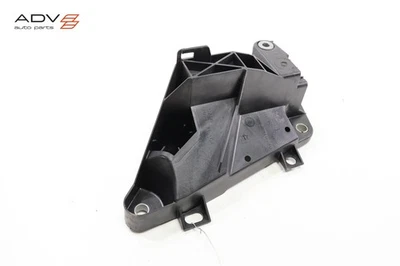 2020 - 2025 CHRYSLER VOYAGER RADIATOR SUPPORT LEFT SIDE MODULE BRACKET OEM - Image 1 of 4