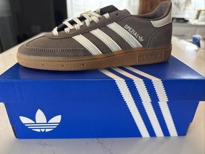 Adidas Handball Special J kids Size 7 Earstar/White/Gum - Image 1 of 4