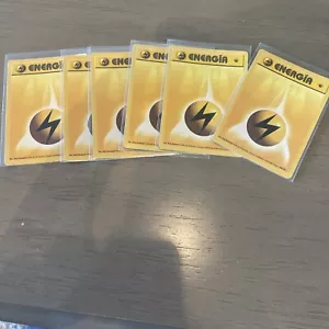 SPANISH Lightning Energy 100/102 Base Set 1st Edition NM Pokemon Card Common 1X - Picture 1 of 3