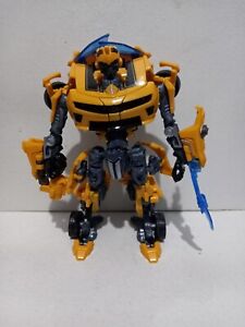 Transformers Hunt For The Decepticons: Battle Blade Bumblebee (2010)