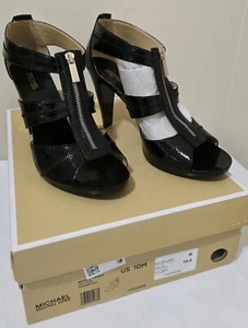 Sandalia Michael Kors Berkley T Correa Charol Cremallera Frontal Punta Abierta Tacón Talla 10 - Imagen 1 de 15