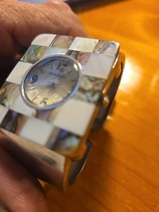 Narmi Fashion Watch  - Picture 1 of 10