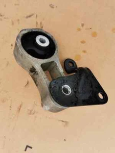 FORD FIESTA ST150 REAR GEARBOX MOUNT MK6 2006 SILVER  - Picture 1 of 1