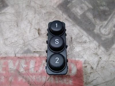 2015-2022 Dodge Chrysler Jeep OEM Memory Switch 68233681 - Imagem 1 de 2
