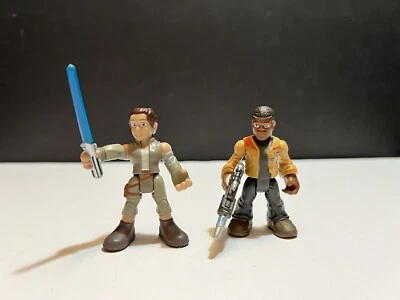Lote de 2 figuras Playskool Heroes Star Wars Galactic Heroes Finn And Rey Foto 1 de 4
