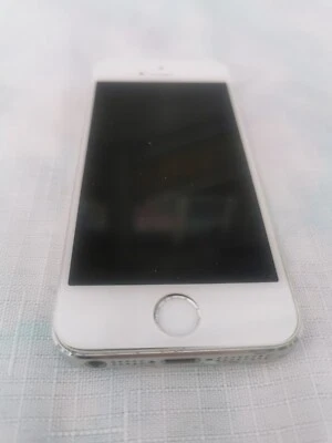 Smartphone Apple iPhone 5S (A1457) - Gris espacial 8MP 1GB RAM Apple A7 - repuestos Foto 1 de 4