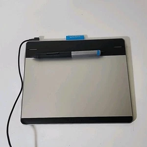 Wacom Intuos Creative Pen & Touch Tablet - Silver CTH-480 - Picture 1 of 6