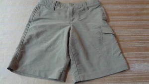 Under Armour 1290350 Boys Youth Golf Uniform Shorts Sz 6 Khaki Tan-LooseFit - Picture 1 of 9
