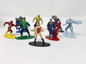 Nano Metalfigs DC COMICS Die Cast Metal 8 Figures 2” - Picture 1 of 12