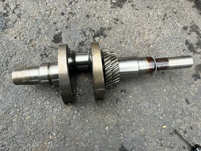 17hp Kohler Command Pro SV490S OEM crankshaft 12 014 57-S W/gears & Bolt Washer - Image 1 of 4