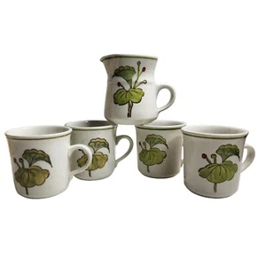 Vintage Metlox Poppy Trail Geranium Pattern Coffee Mug and Creamer Set - Picture 1 of 12