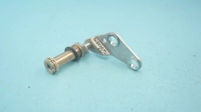 MERCEDES--BENZ  R107  280SL  380SL 560SL , FRONT SEAT CENTER AREM REST BRACKET - Image 1 of 4