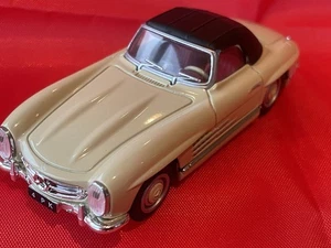 Corgi Mercedes Benz 300SL 1:43 diecast - Imagen 1 de 3