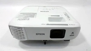 Epson PowerLite 990U Full HD 3LCD WUXGA Projector - Picture 1 of 4