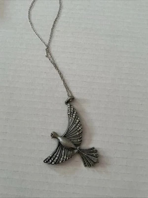 Colgante Paloma de Peltre con Cristales Cadena 18 Pulgadas Foto 1 de 2