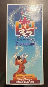 35 Anni di Magia Disneyland Souvenir Mappa Pop-Up Walt Disney’s Magic Kingdom J - Foto 1 di 9