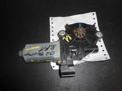 98 99 00 01 02 03 04 SABLE ОКНО ДВИГАТЕЛЯ ПАССАЖИРА СПЕРЕДИ ИЛИ СЗАДИ 31884 - Изображение 1 из 2